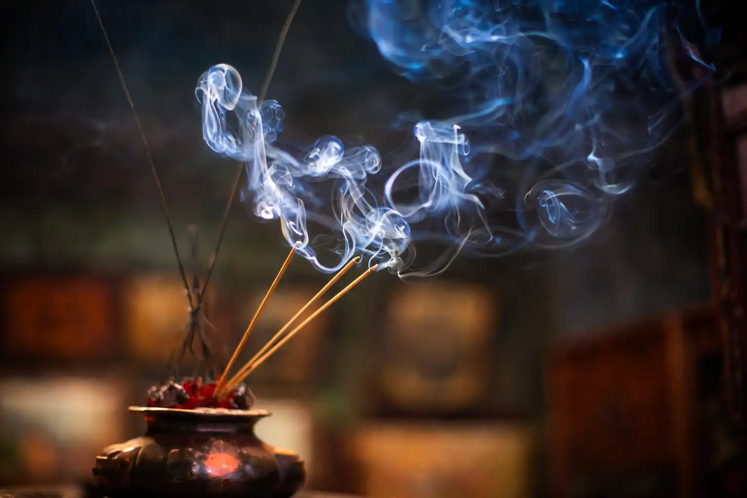 Apex creates region-specific incense scents, tailored for burn, strength, and market preferences worldwide.
